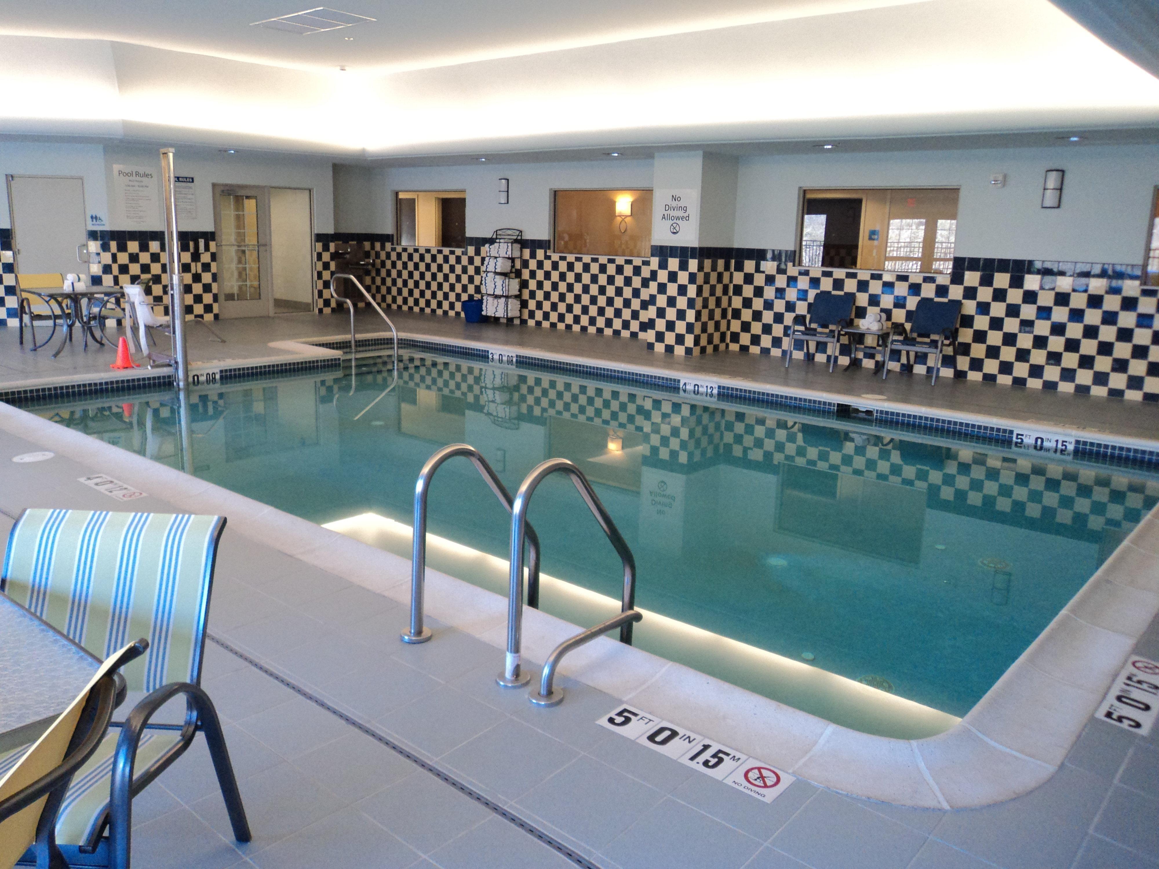 Holiday Inn Express And Suites Dickson City By Ihg Eksteriør bilde