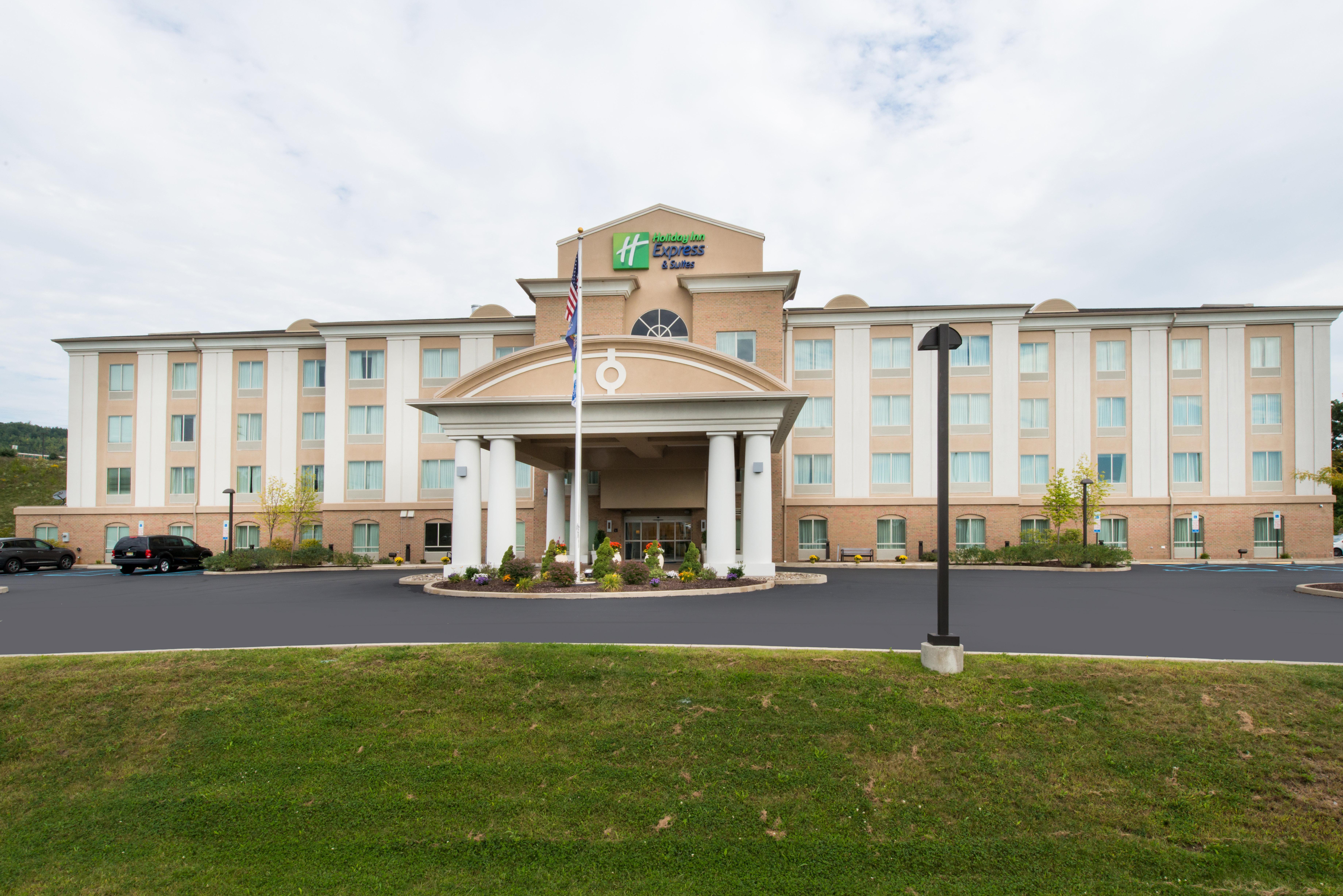 Holiday Inn Express And Suites Dickson City By Ihg Eksteriør bilde