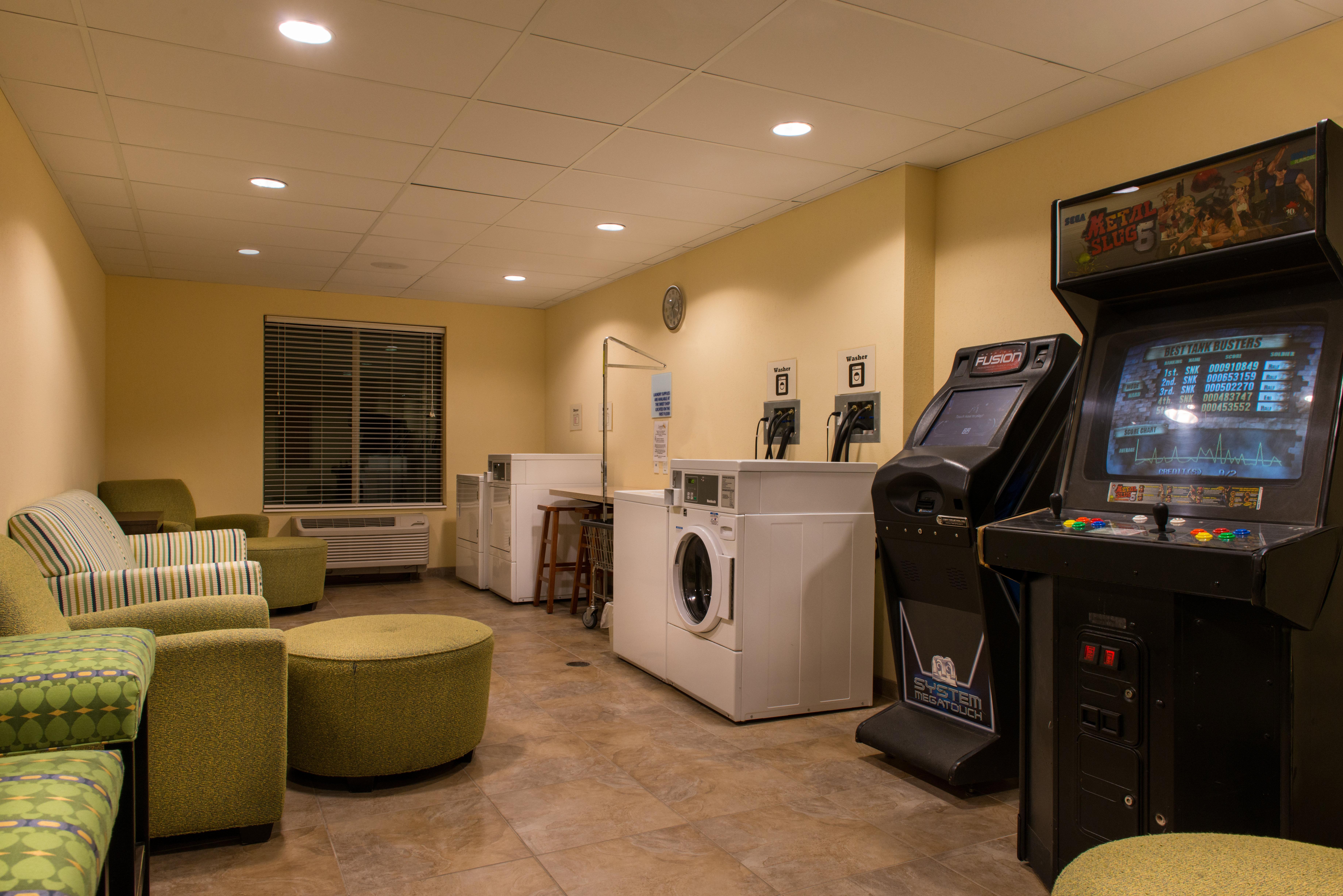 Holiday Inn Express And Suites Dickson City By Ihg Eksteriør bilde