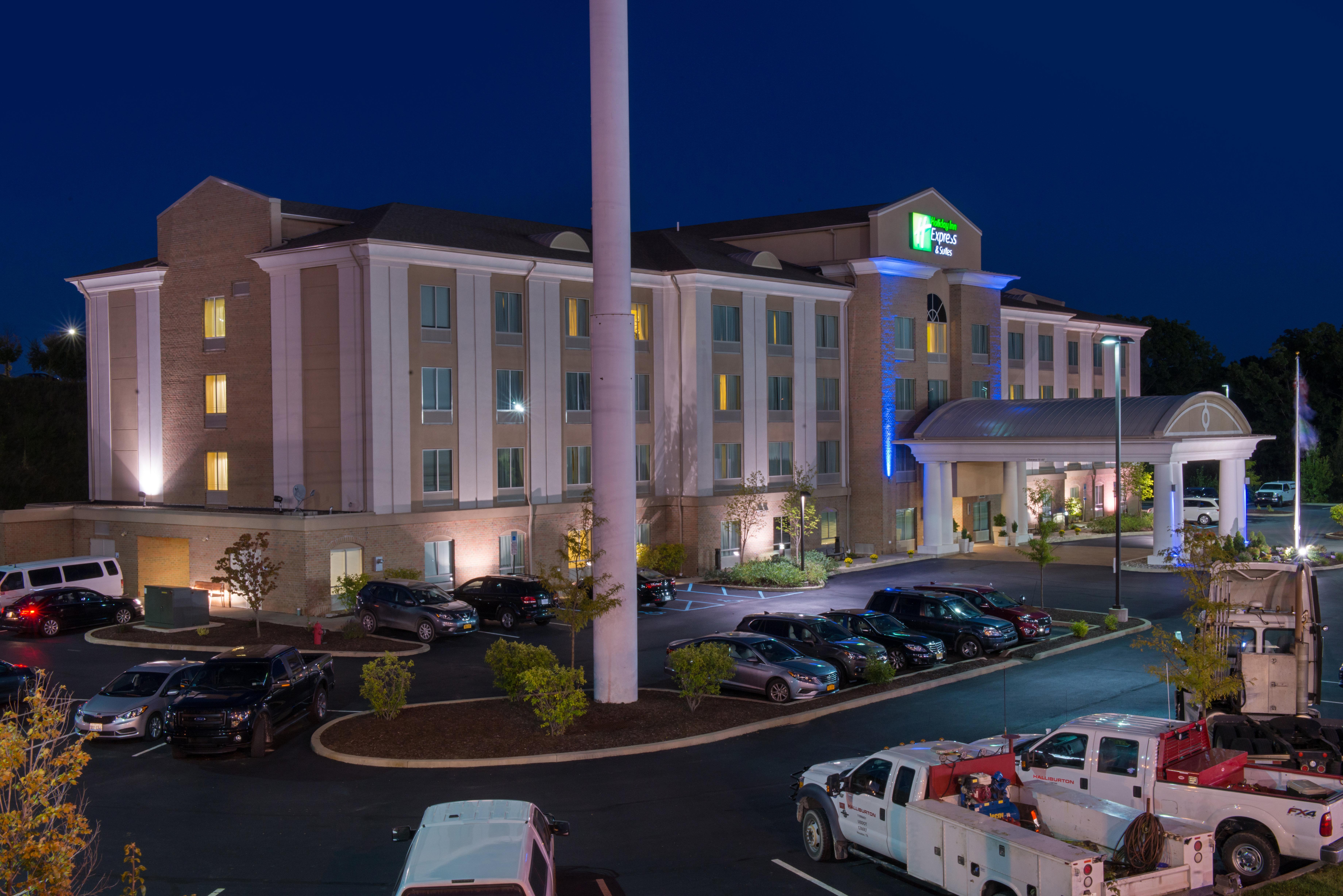 Holiday Inn Express And Suites Dickson City By Ihg Eksteriør bilde